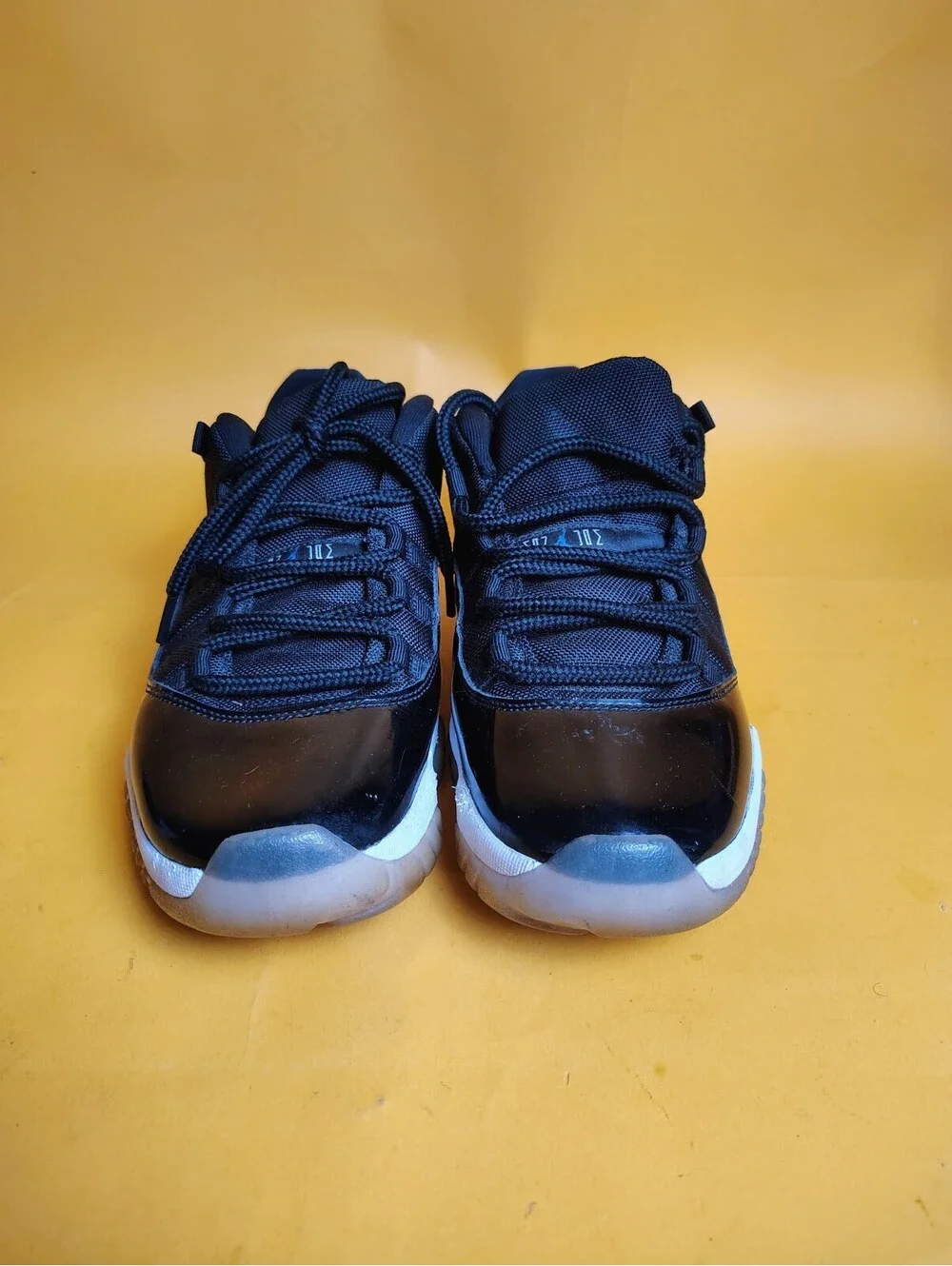 Air Jordan 11 XI Retro Low Space Jam Black Royal FV5104-004 Men's Size 9.5 Used
